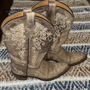 Embroidered Brown Kids Boots